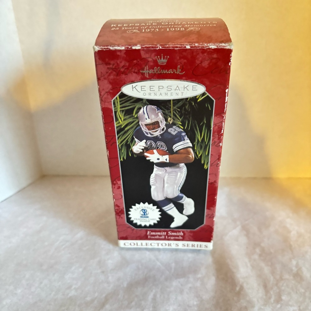 Hallmark Keepsake Ornament, Emmitt Smith, #4 in Football Legends Series, 1998